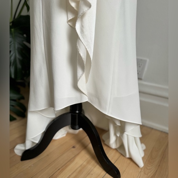 Cinq à Sept Gown - Picture 3 of 9